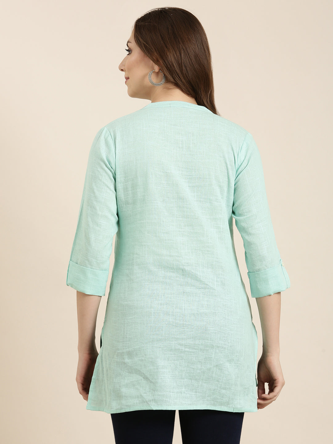 Women Solid Sea Green Straight Kurti