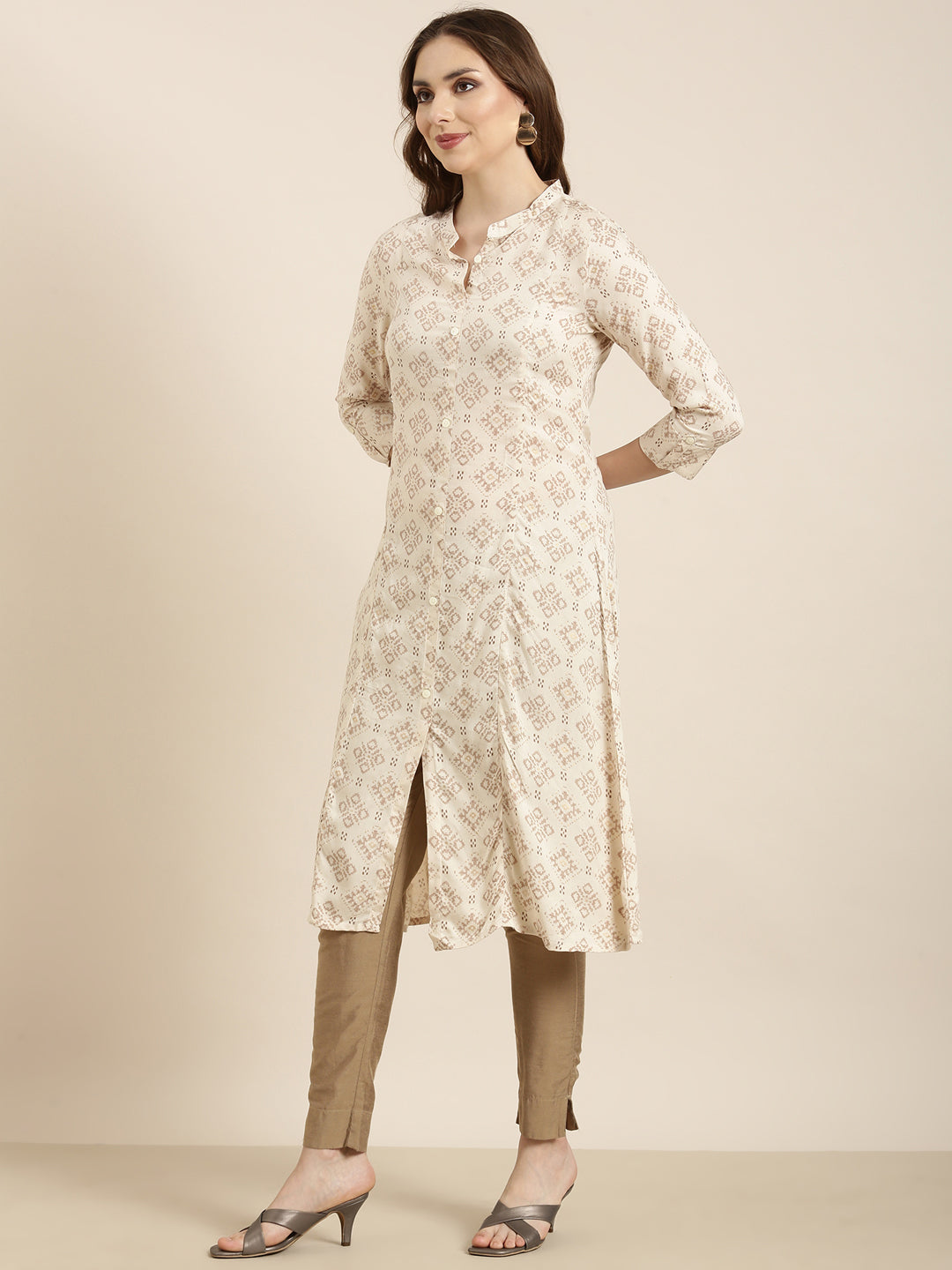 Women A-Line Beige Geometric Kurta