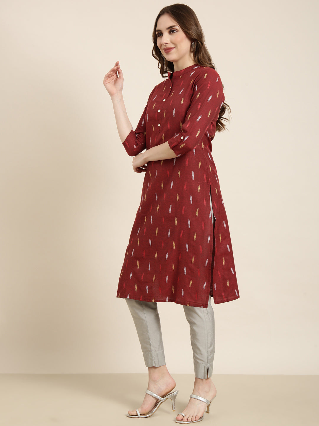 Women Straight Maroon Geometric Kurta