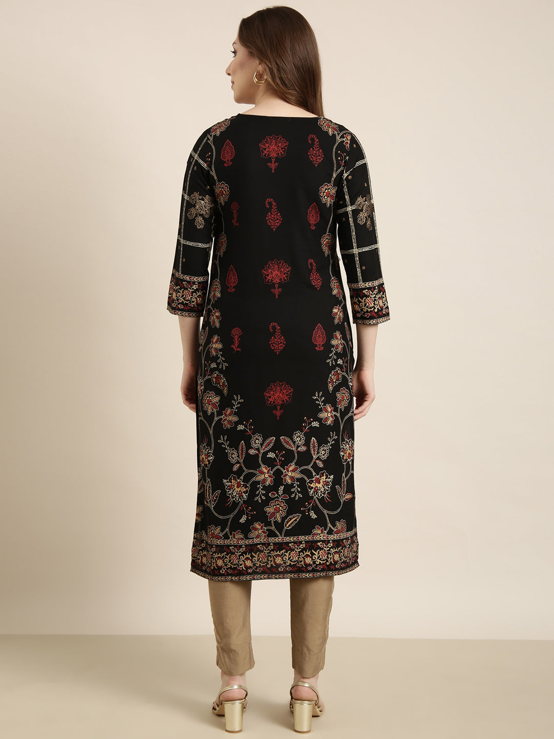 Women Straight Black Floral Kurta