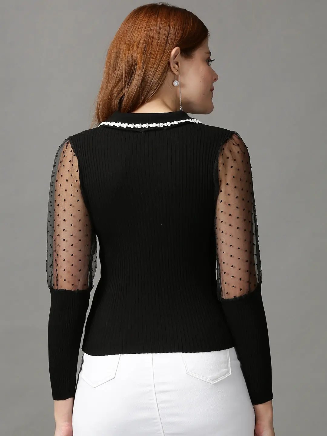 Women's Black Solid Fitted Top