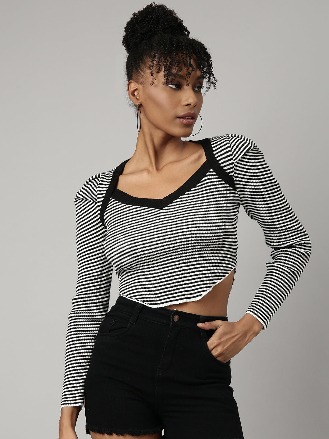 Women Black Horizontal Stripes Fitted Crop Top