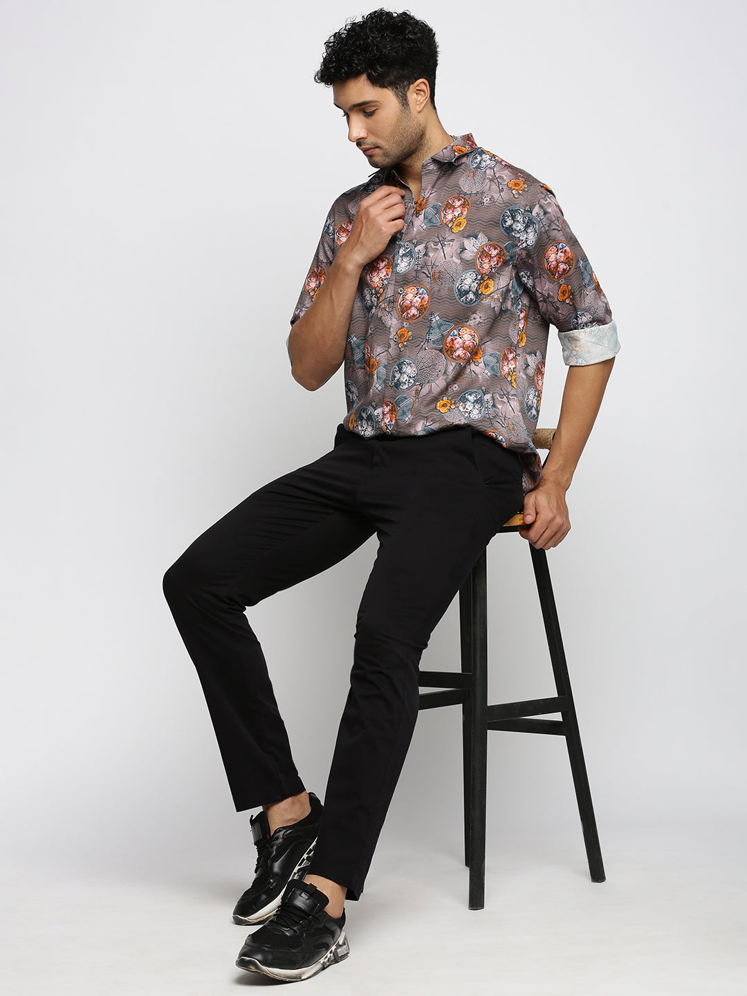 Men Grey Spread Collar Floral Shirt