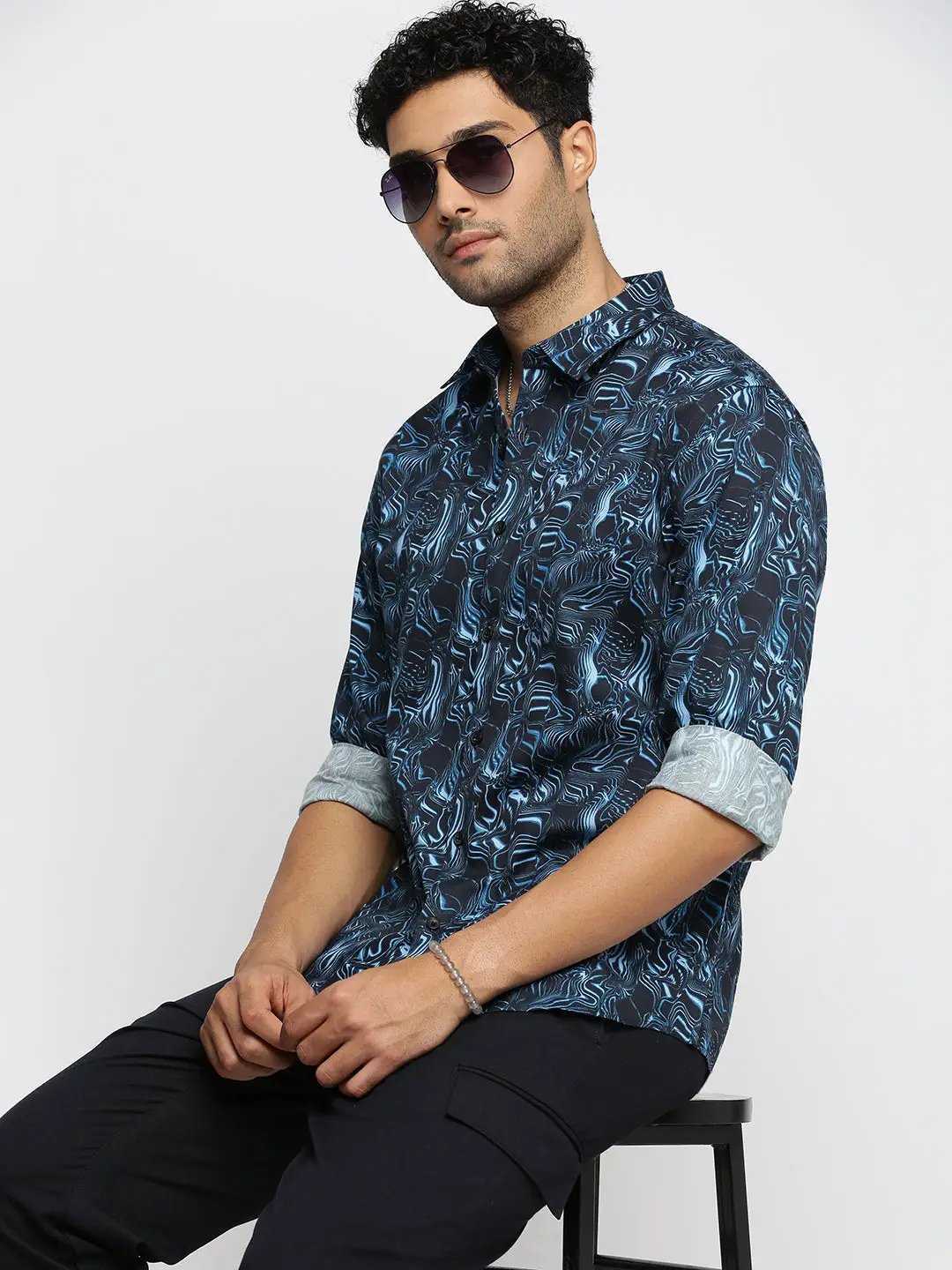Men's Blue Spread Collar Abstract Shirt