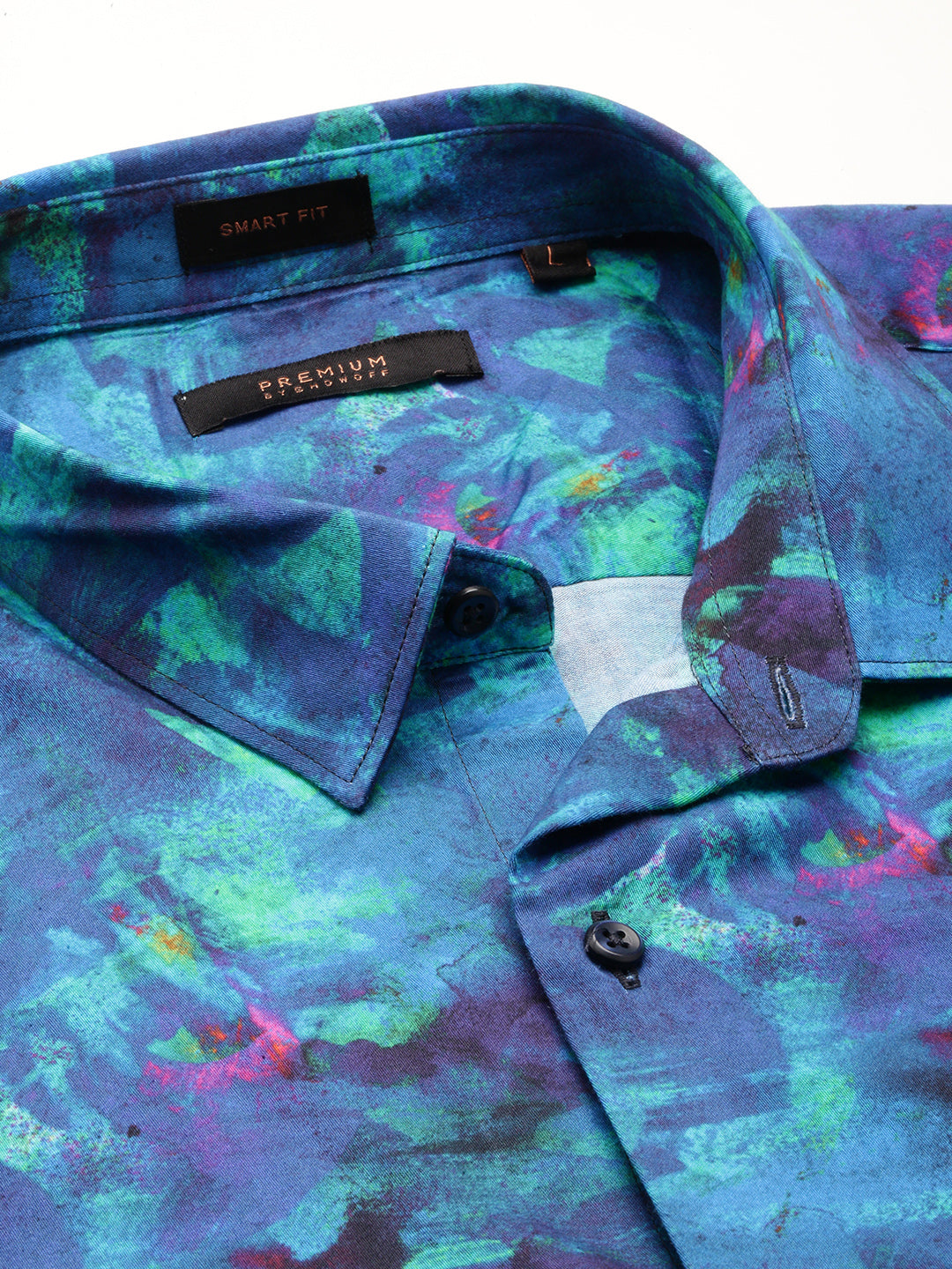 Men Blue Spread Collar Abstract Shirt