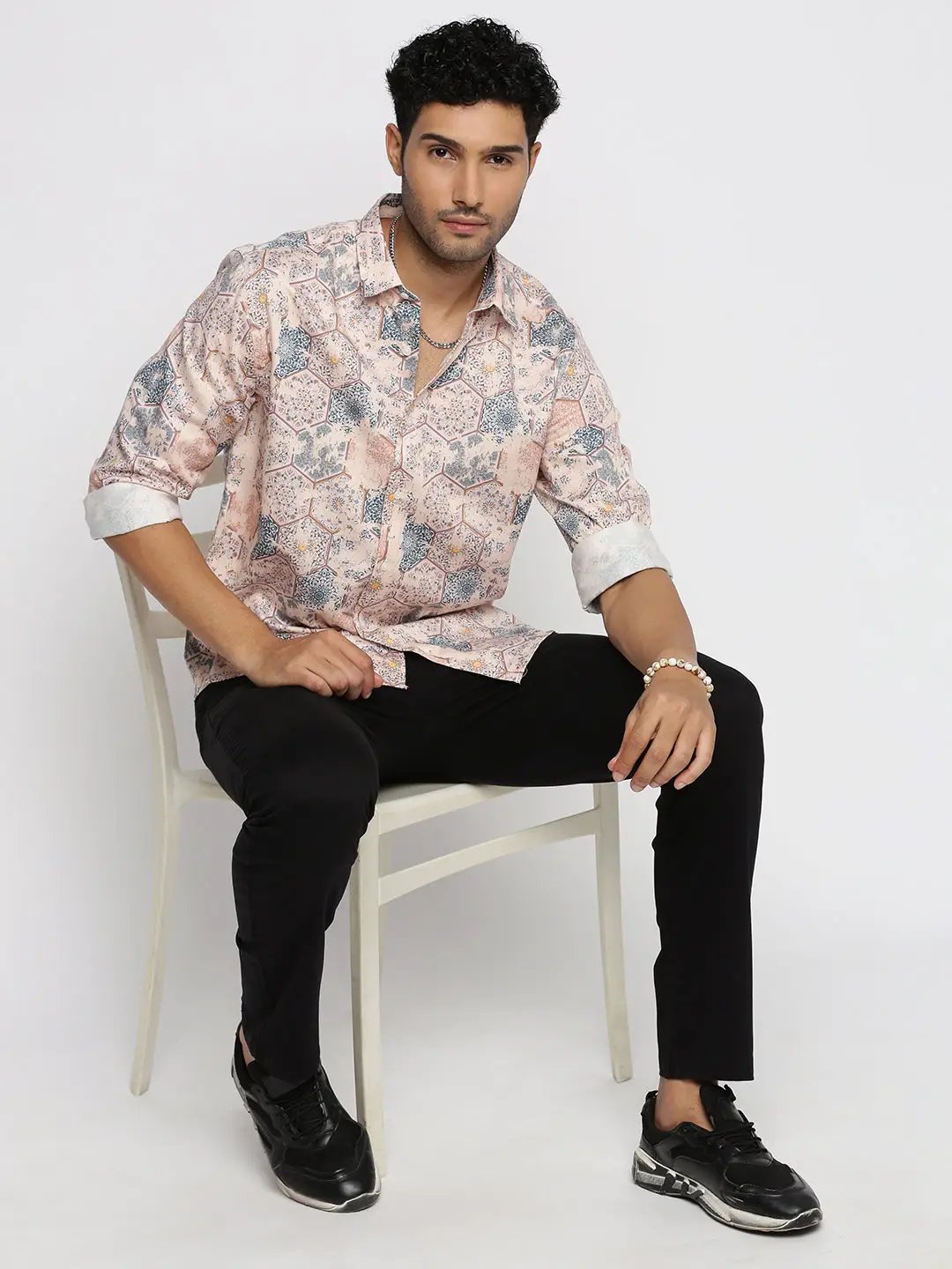 Men's Cream Spread Collar Geometric Shirt