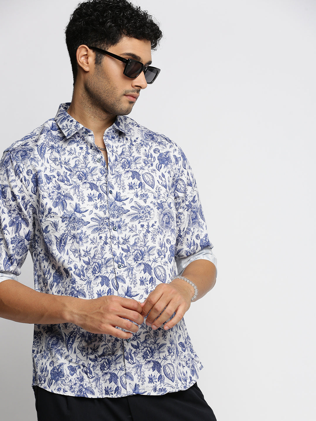 Men Blue Spread Collar Floral Shirt