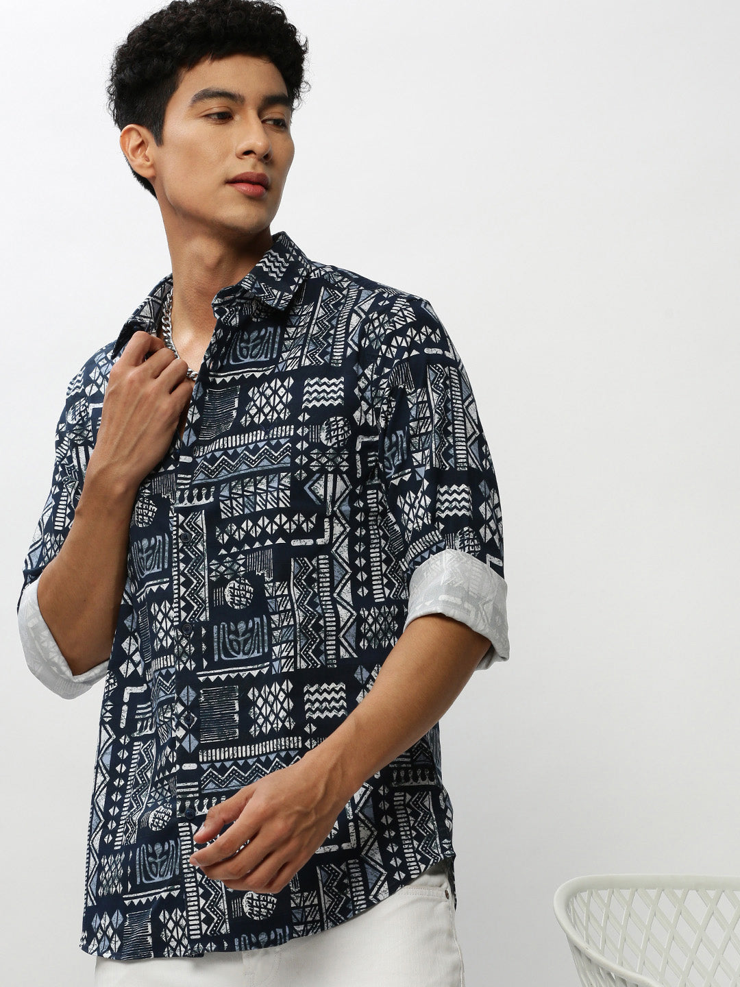 Men Navy Geometrical Casual Casual Shirts