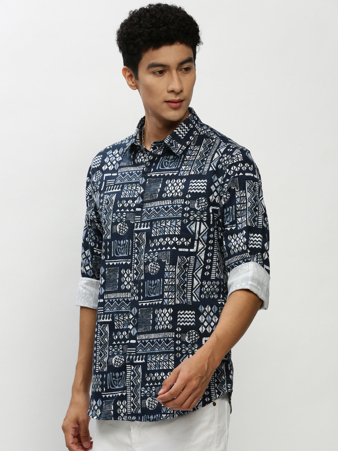 Men Navy Geometrical Casual Casual Shirts