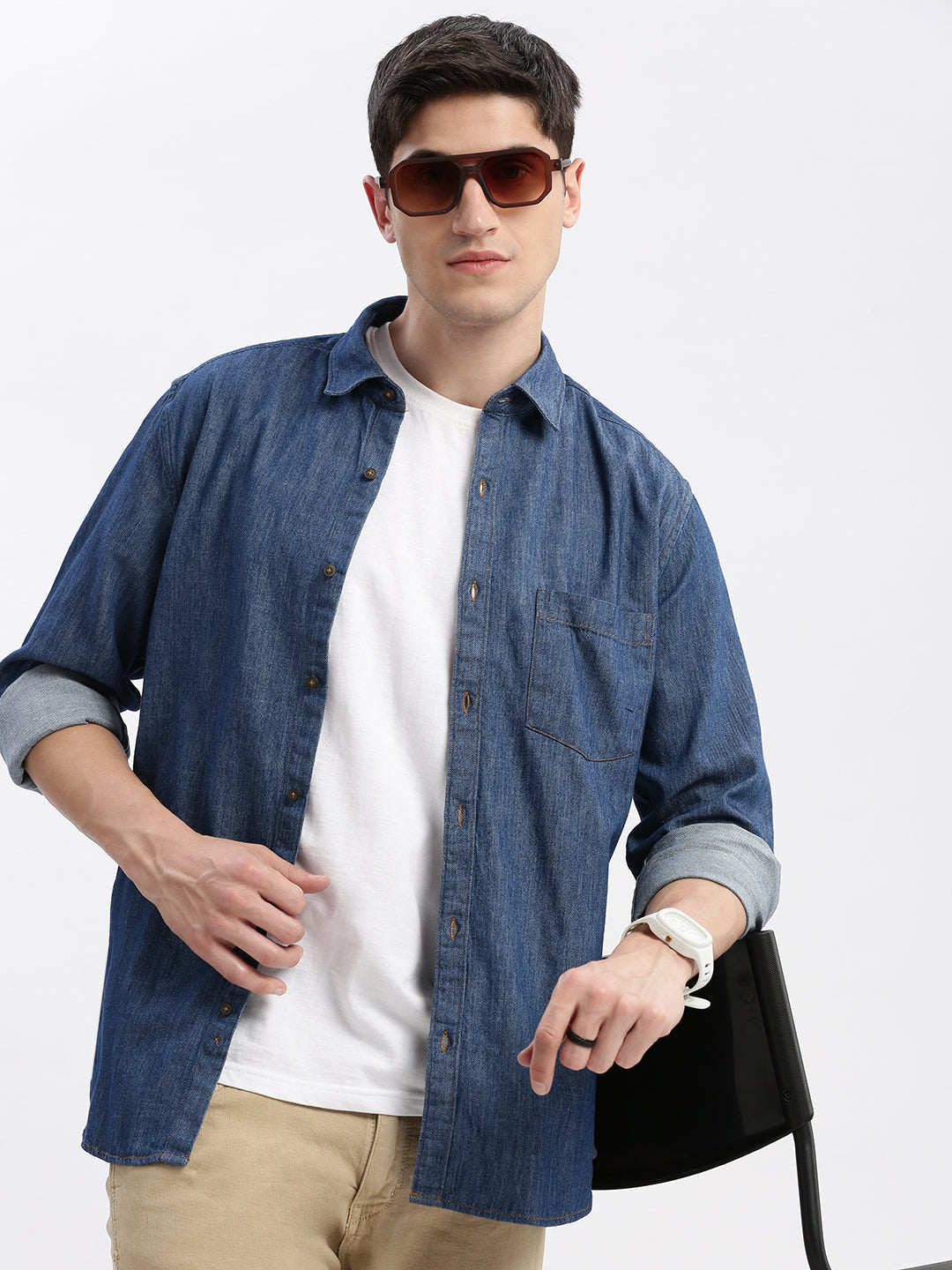 Men Spread Collar Solid Blue Shirt