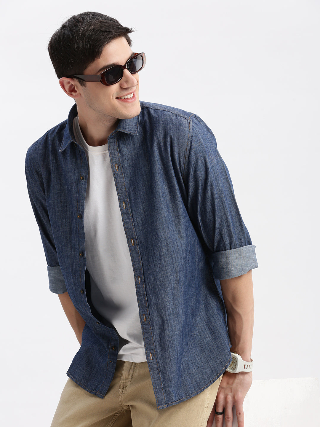 Men Spread Collar Solid Blue Shirt