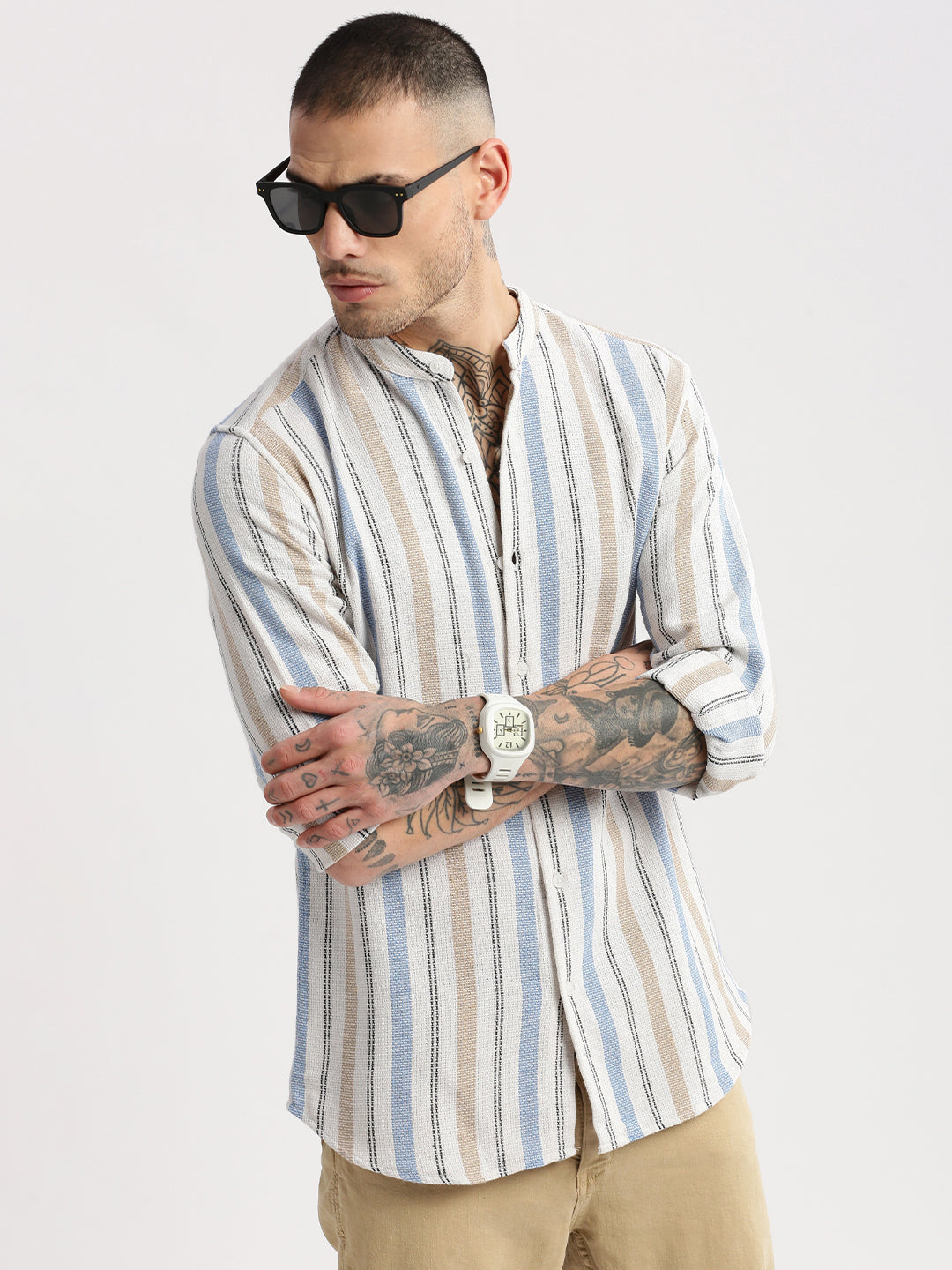 Men Mandarin Collar Vertical Stripes White Casual Shirt