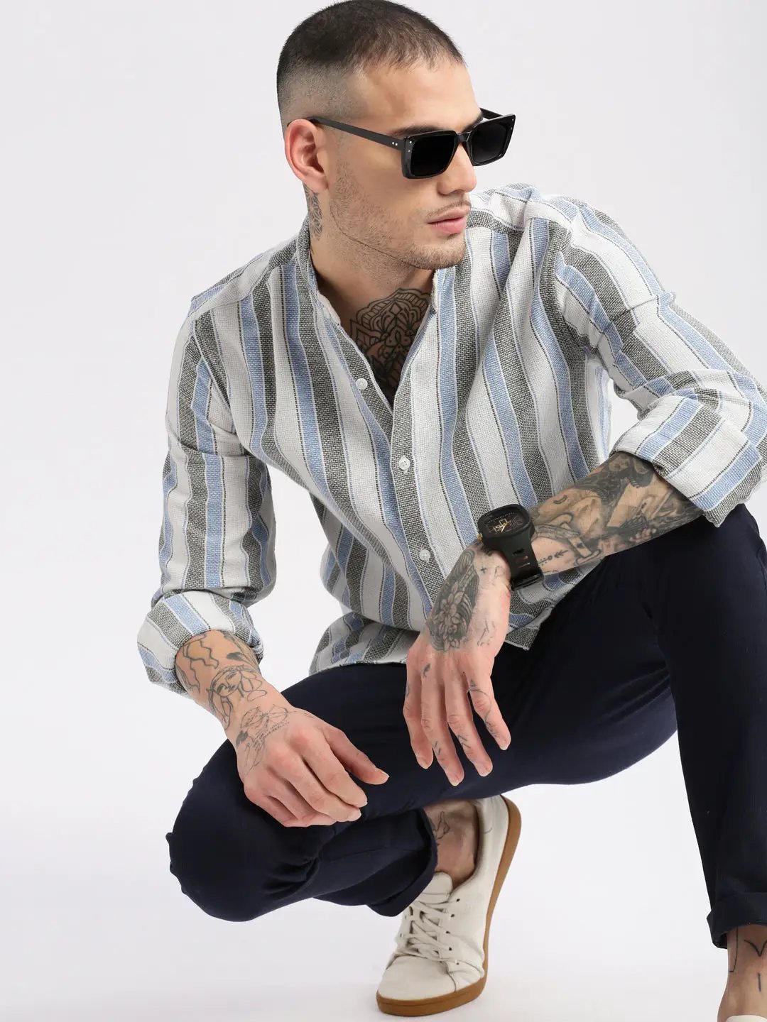 Men's White Mandarin Collar Vertical Stripes Casual Shirt