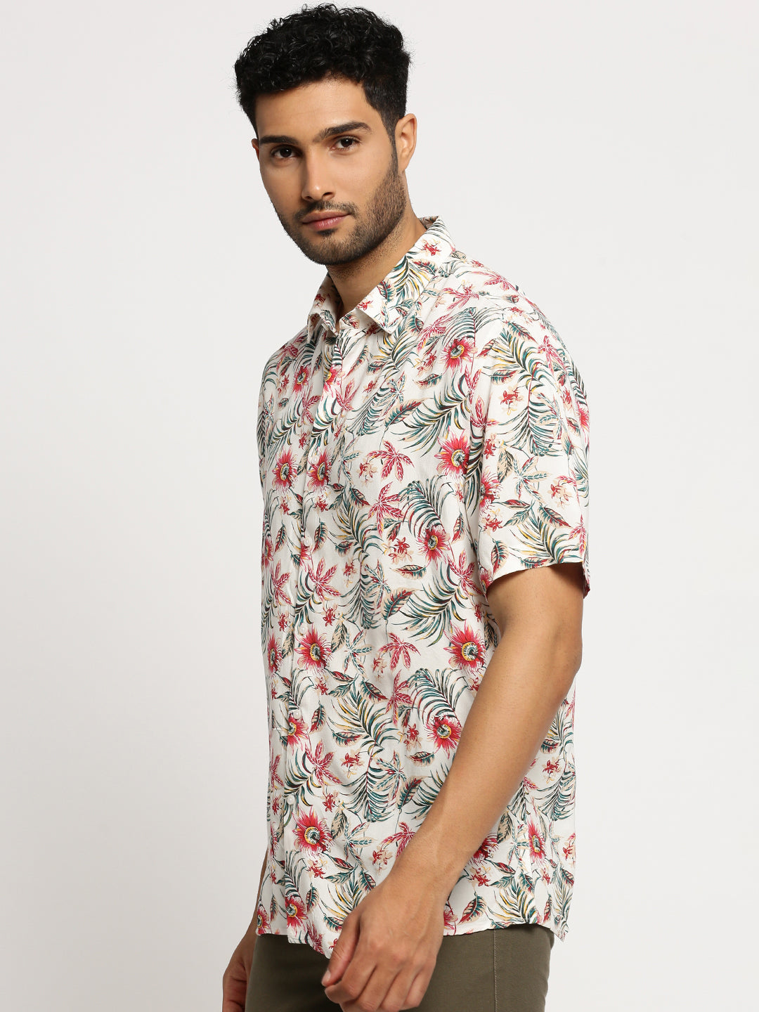 Men Off White Spread Collar Floral Shirt