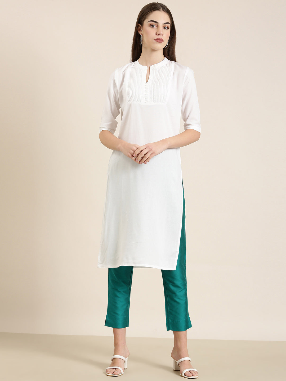 Women White Solid Straight Kurta