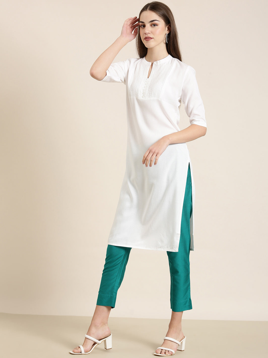 Women White Solid Straight Kurta