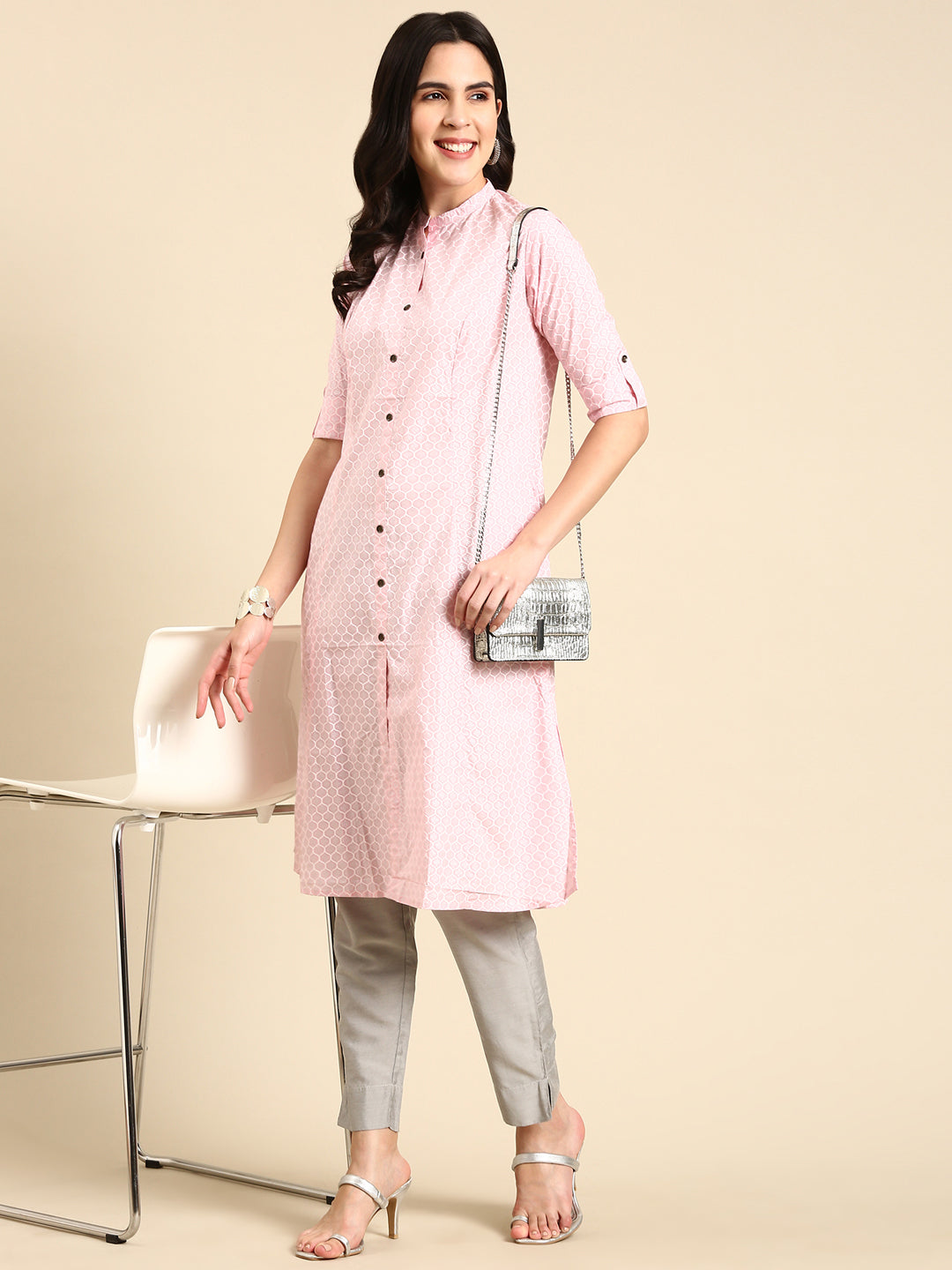 Women's Pink Printed Straight Kurta