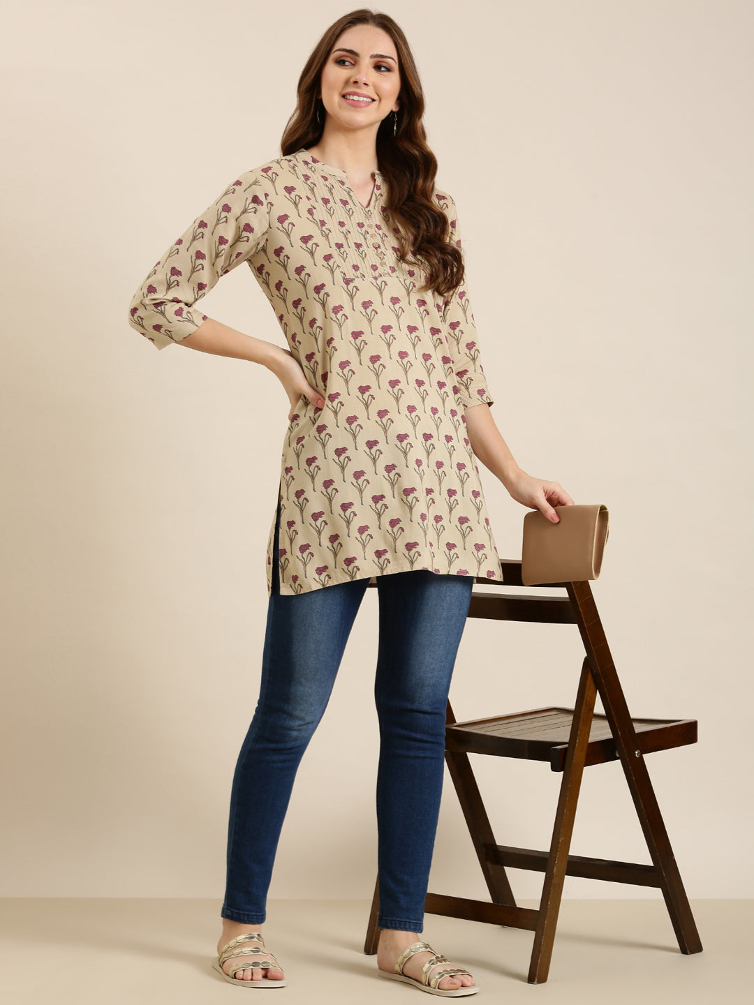 Women Beige Floral Straight Kurti