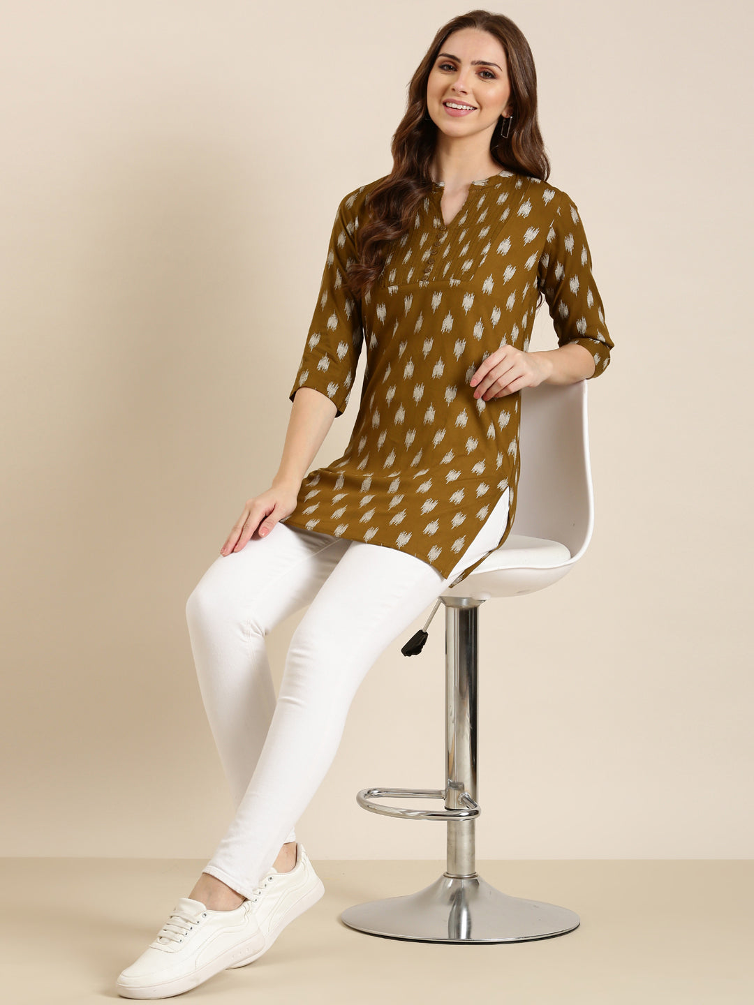 Women Olive Abstract Straight Kurti