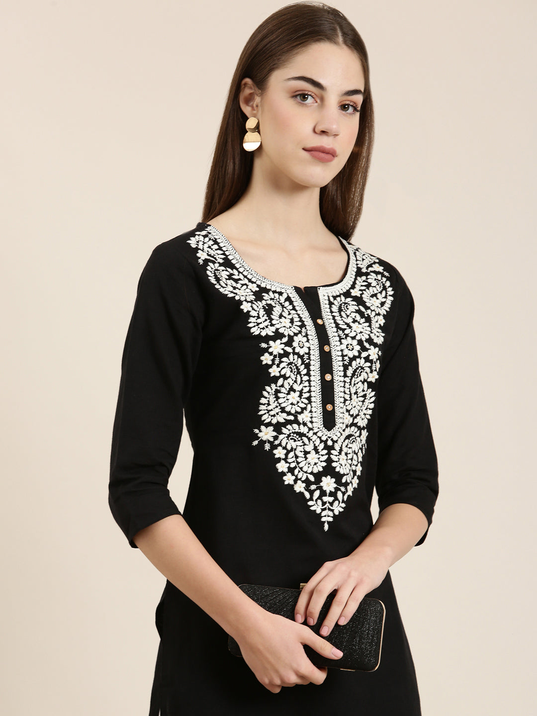 Women Black Solid Straight Kurta