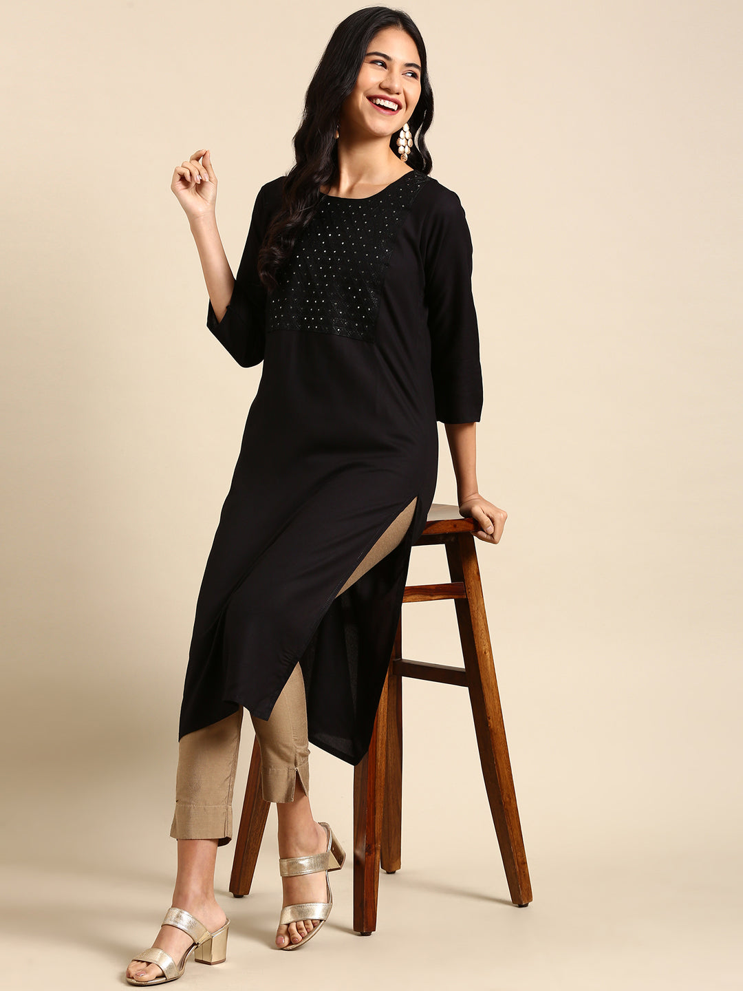 Women's Black Printed Straight Kurta