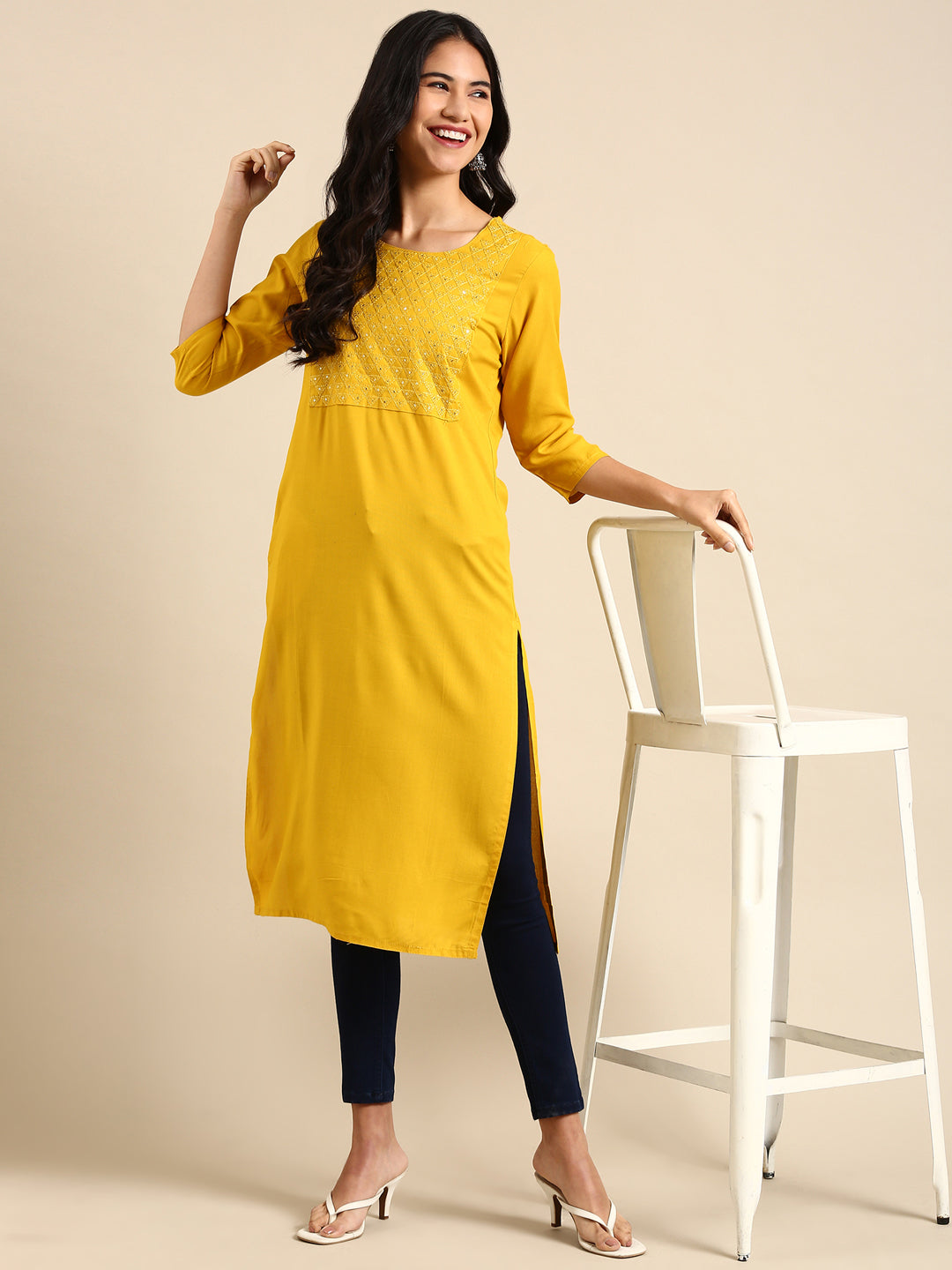 Women's Yellow Printed Straight Kurta