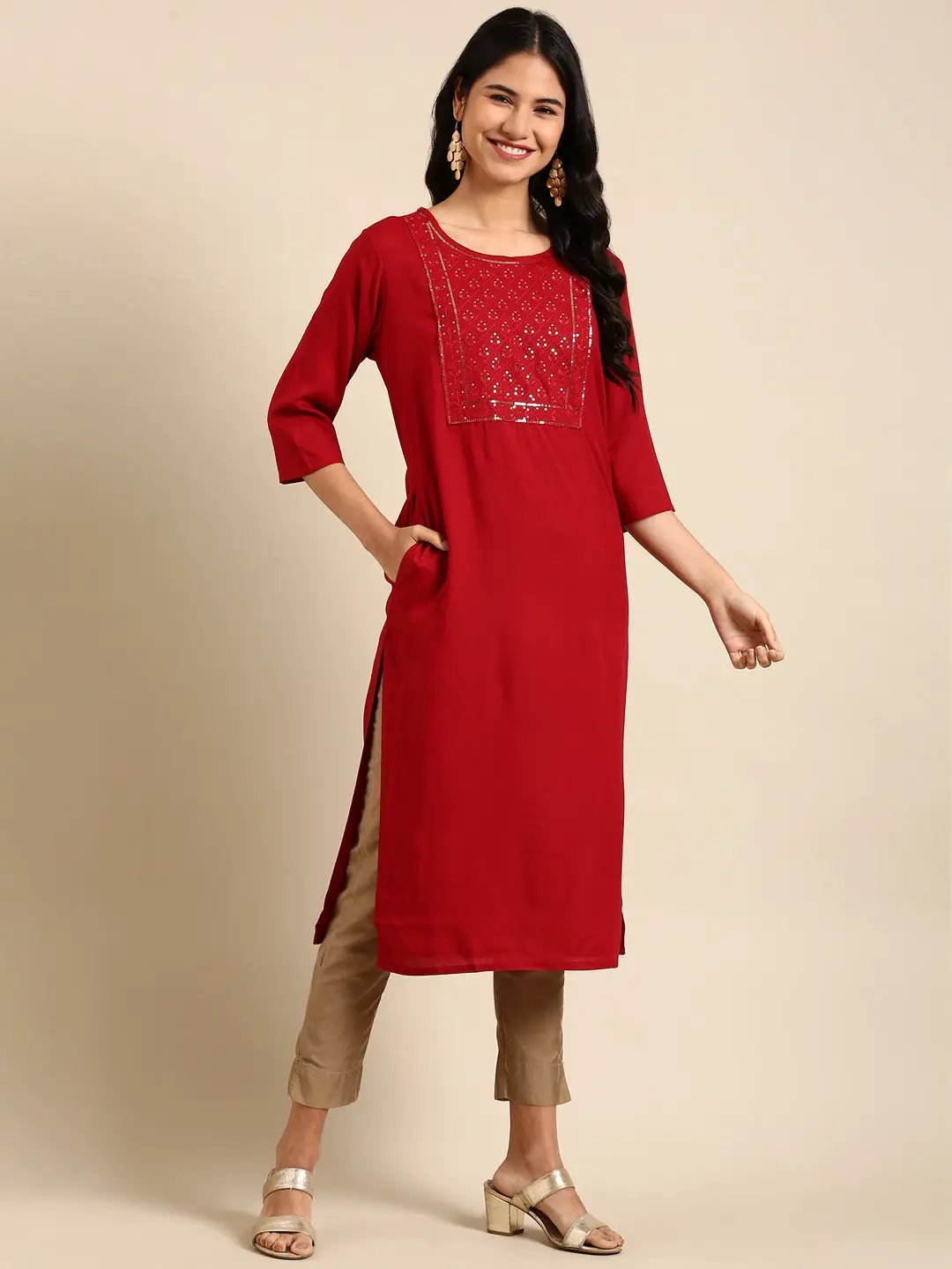 Women's Red Solid Straight Kurta