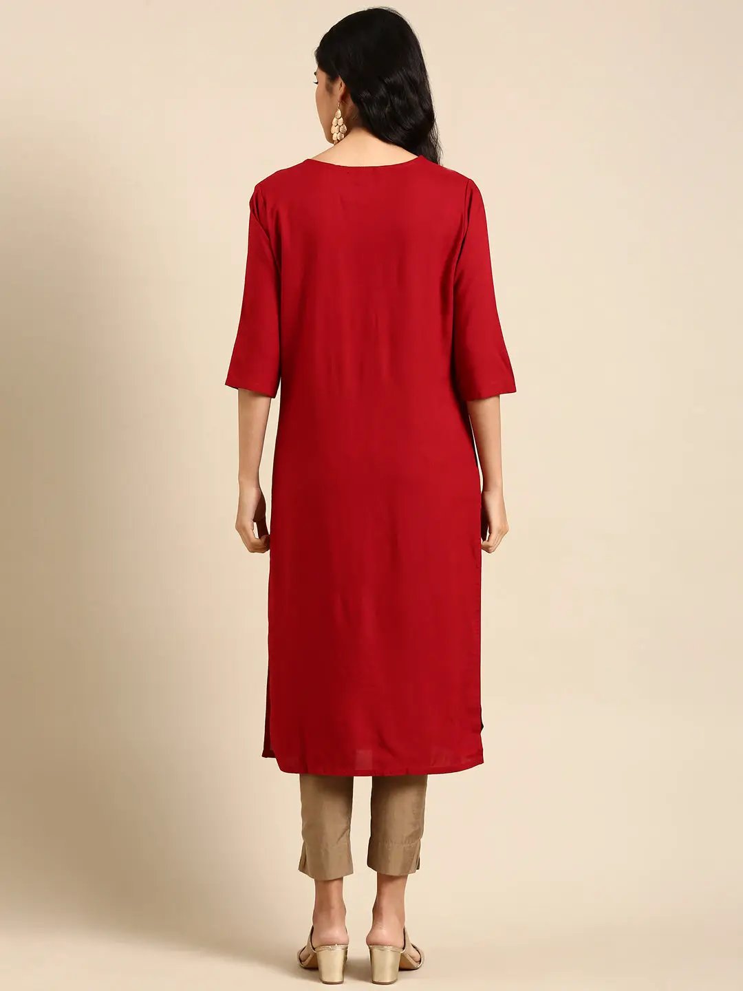 Women's Red Solid Straight Kurta