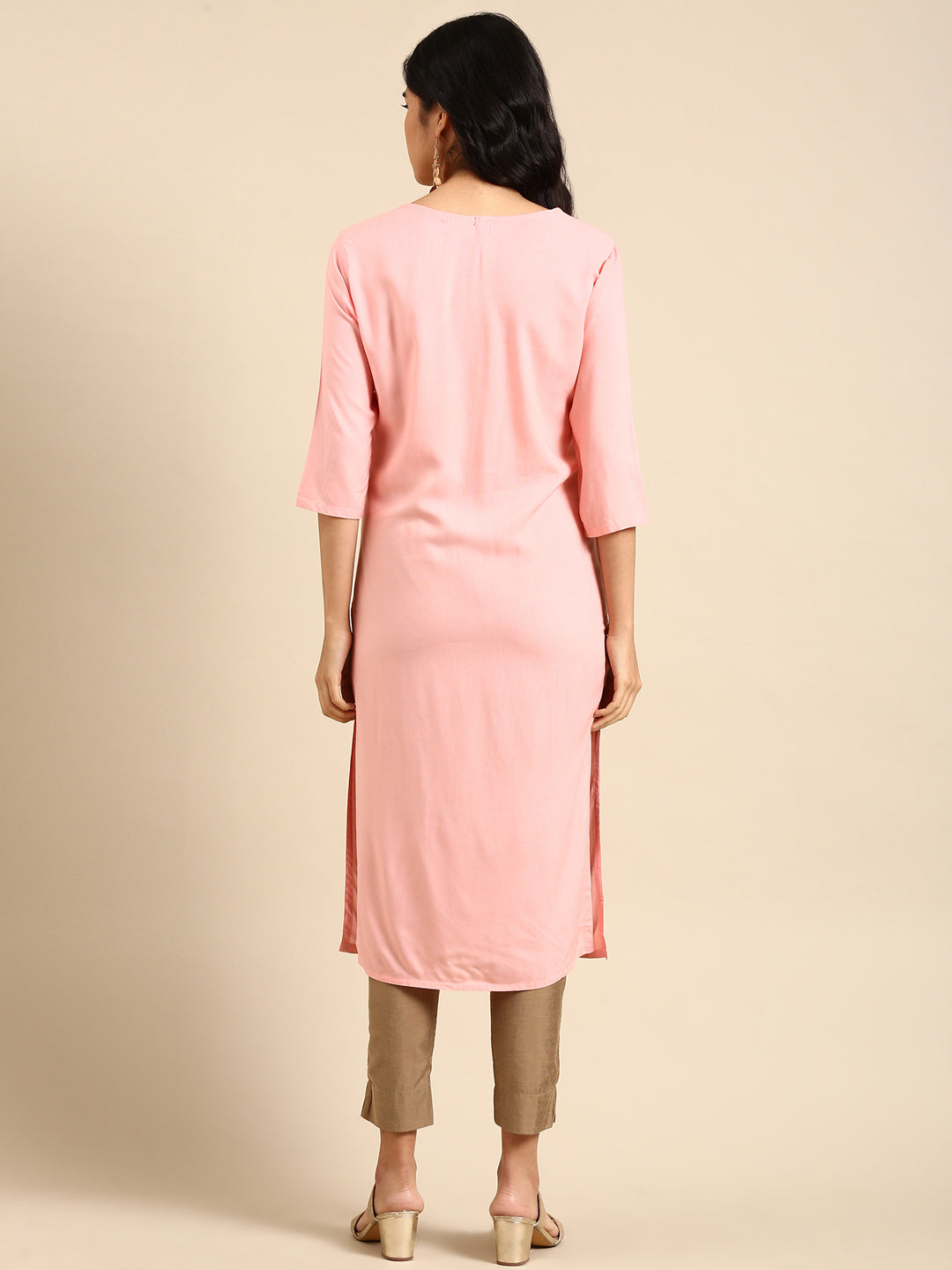 Women's Pink Solid Straight Kurta