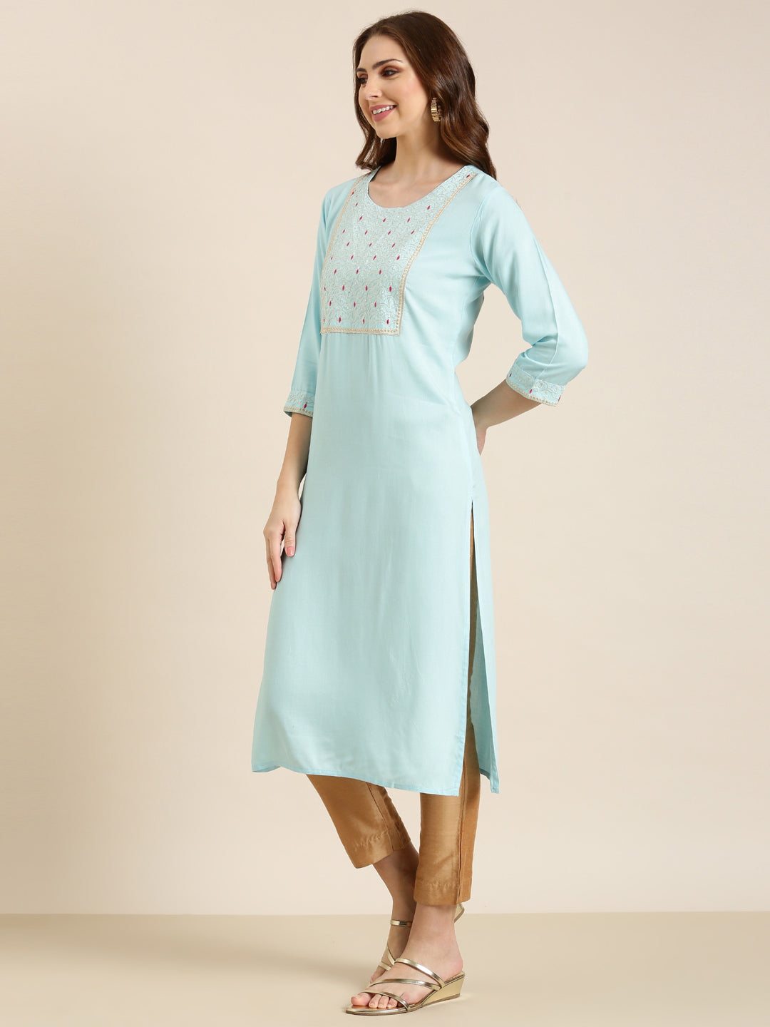 Women Blue Solid Straight Kurta