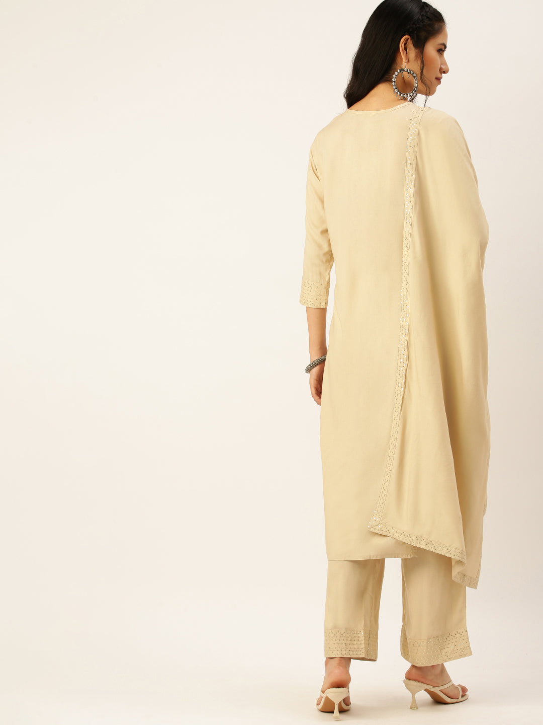 Women's Beige Solid Kurta Sets