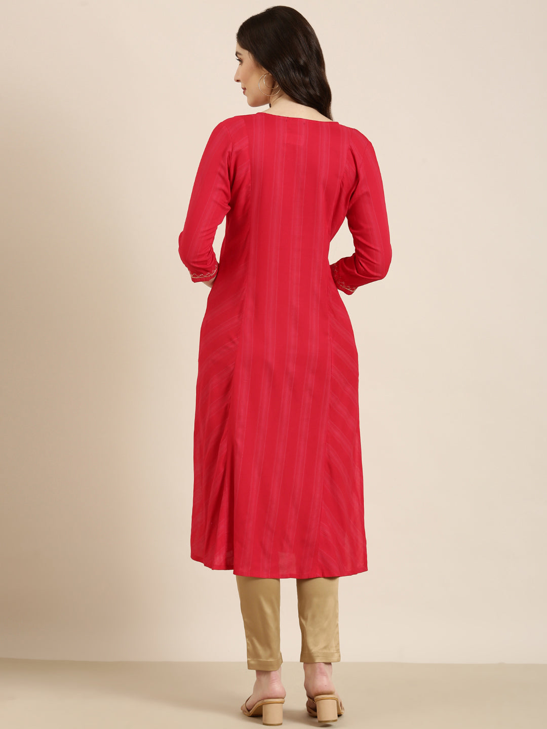 Women Red Striped Straight Kurta