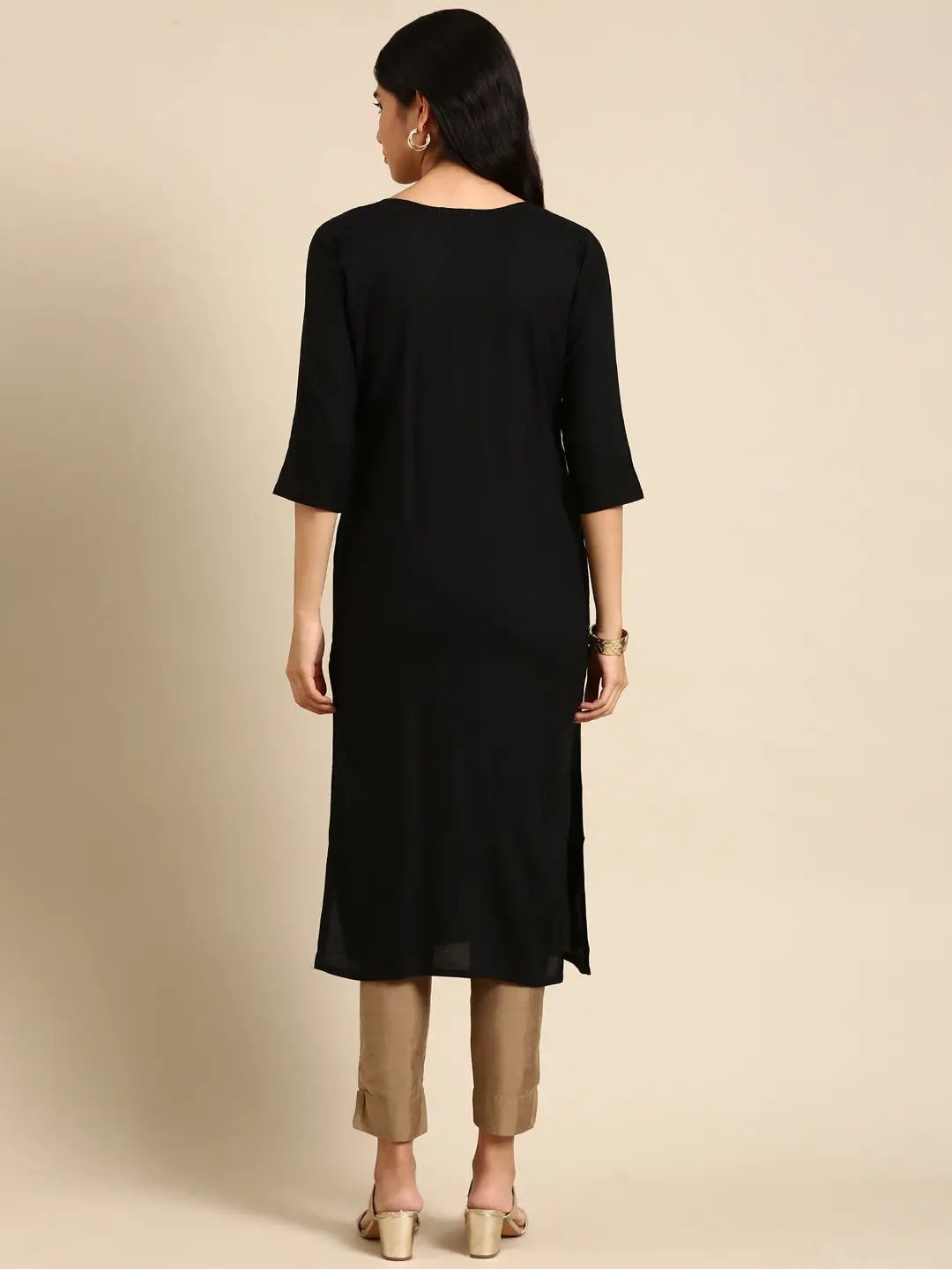 Women's Black Solid Straight Kurta