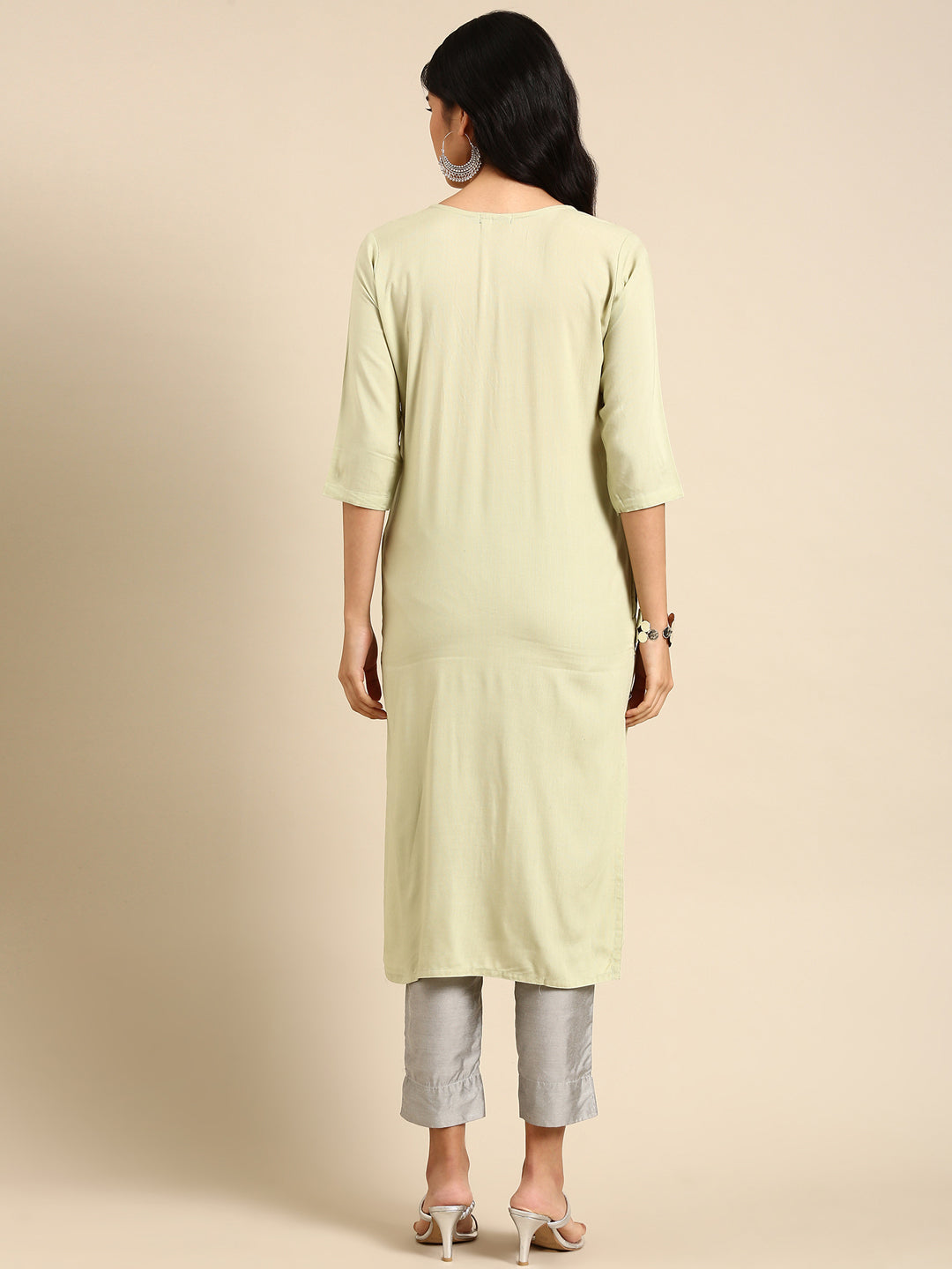 Women's Green Solid Straight Kurta