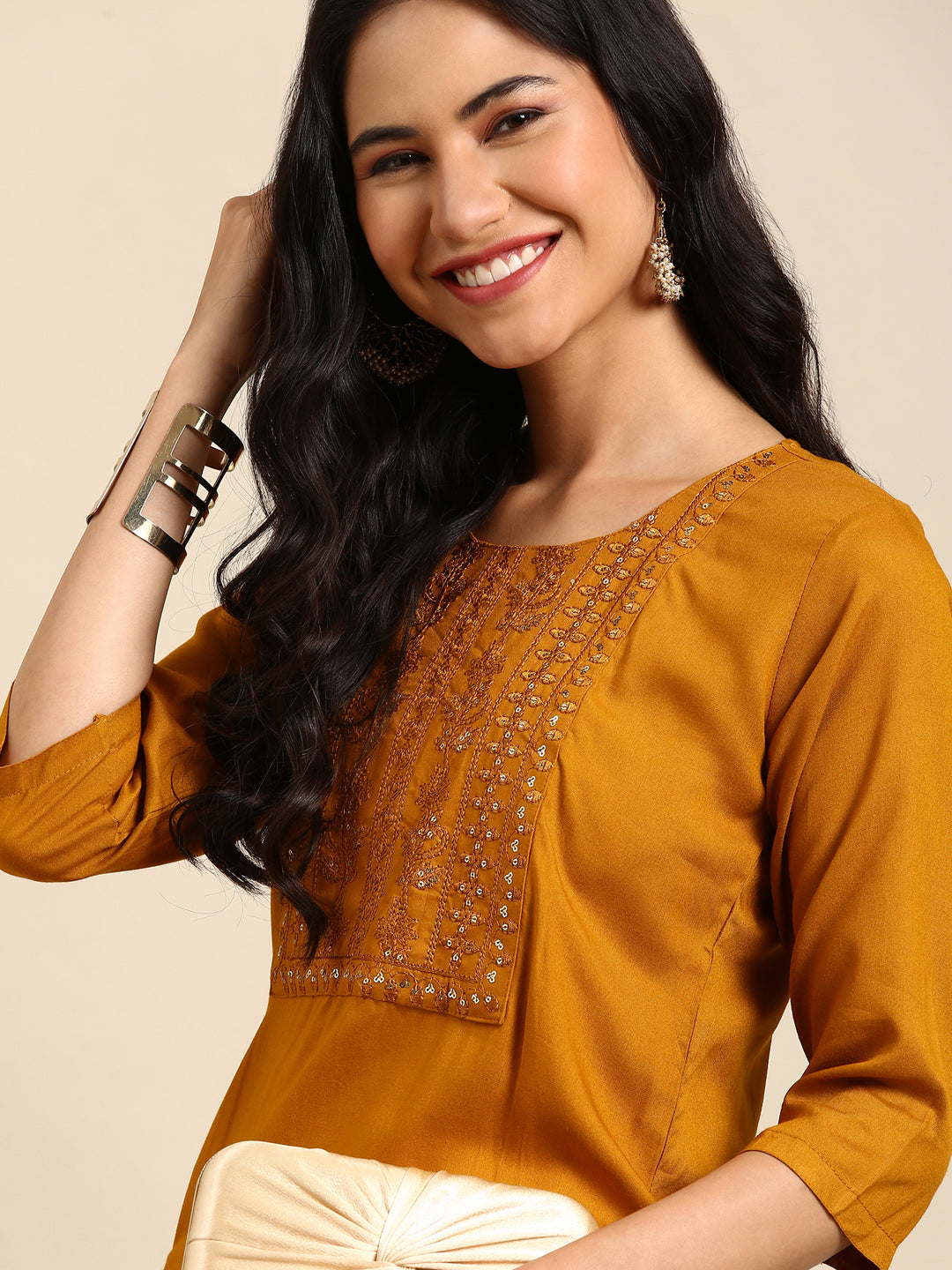 Women's Mustard Solid Straight Kurta