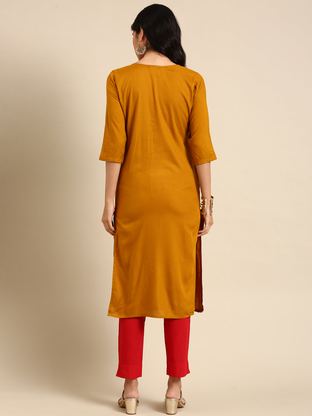 Women's Mustard Solid Straight Kurta