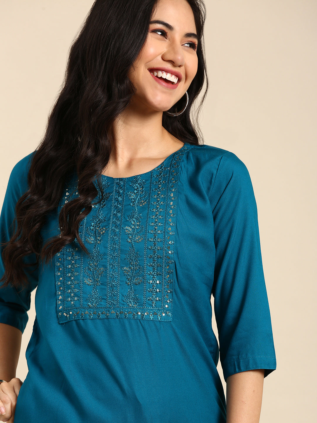 Women's Blue Solid Straight Kurta