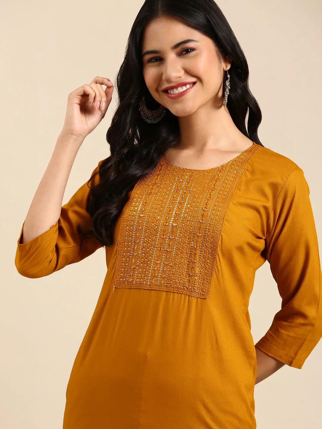 Women's Mustard Solid Straight Kurta