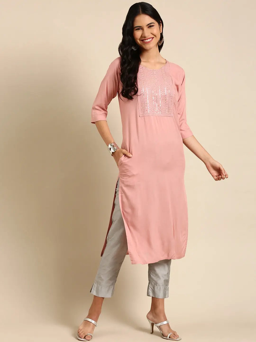 Women's Pink Solid Straight Kurta