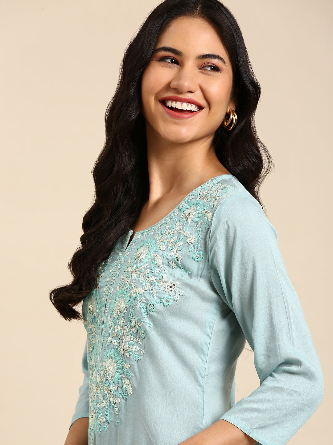 Women's Blue Solid Straight Kurta