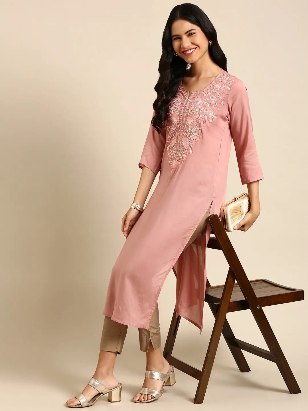 Women's Purple Solid Straight Kurta