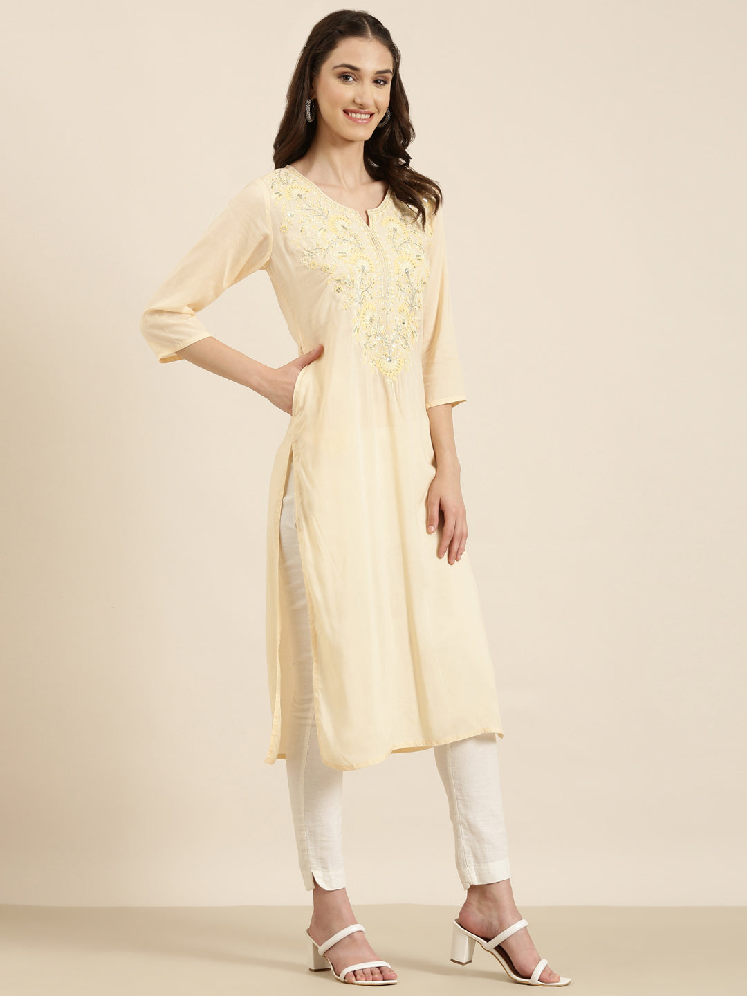 Women Peach Solid Straight Kurta