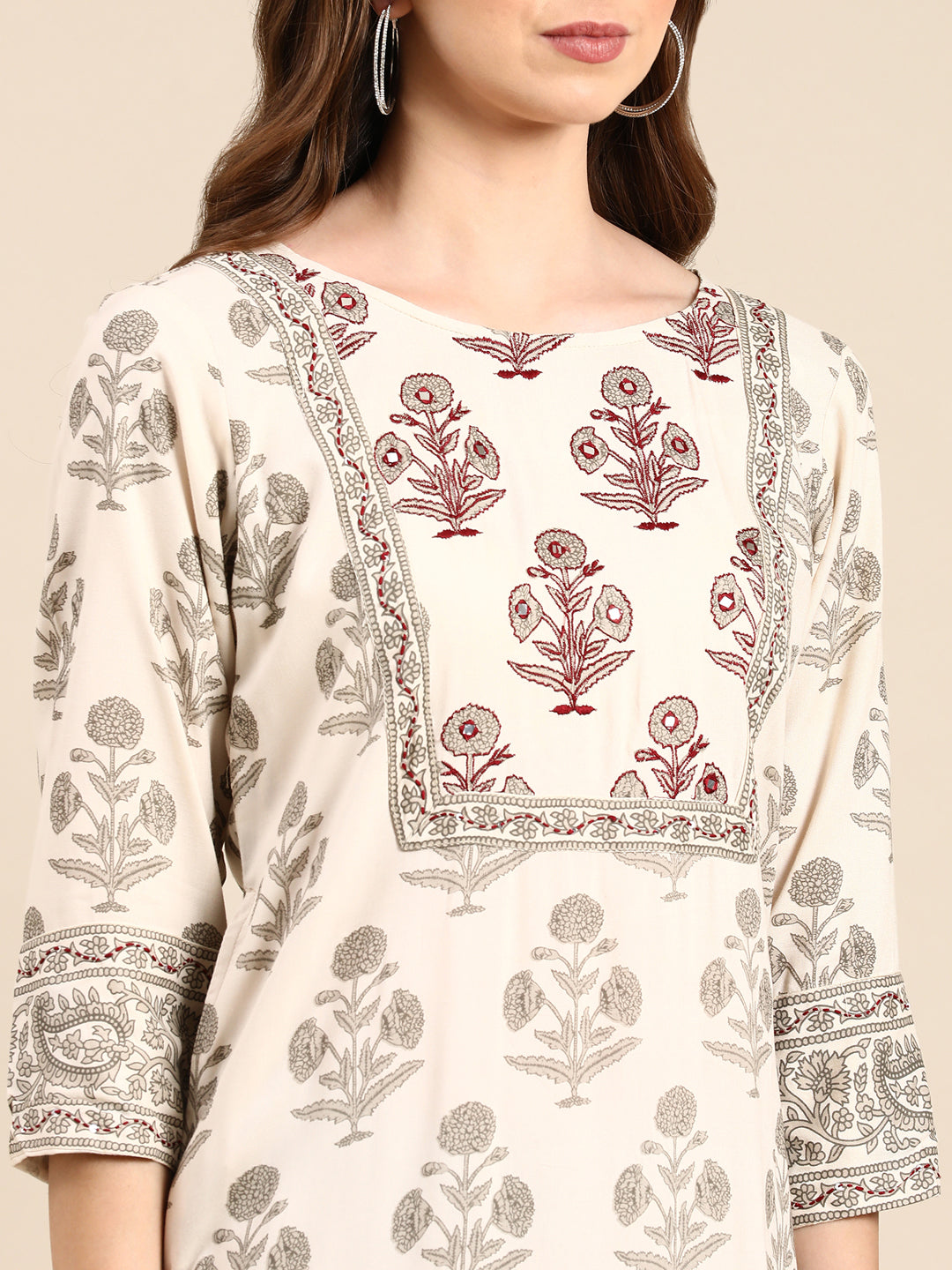 Women's Cream Printed Straight Kurta