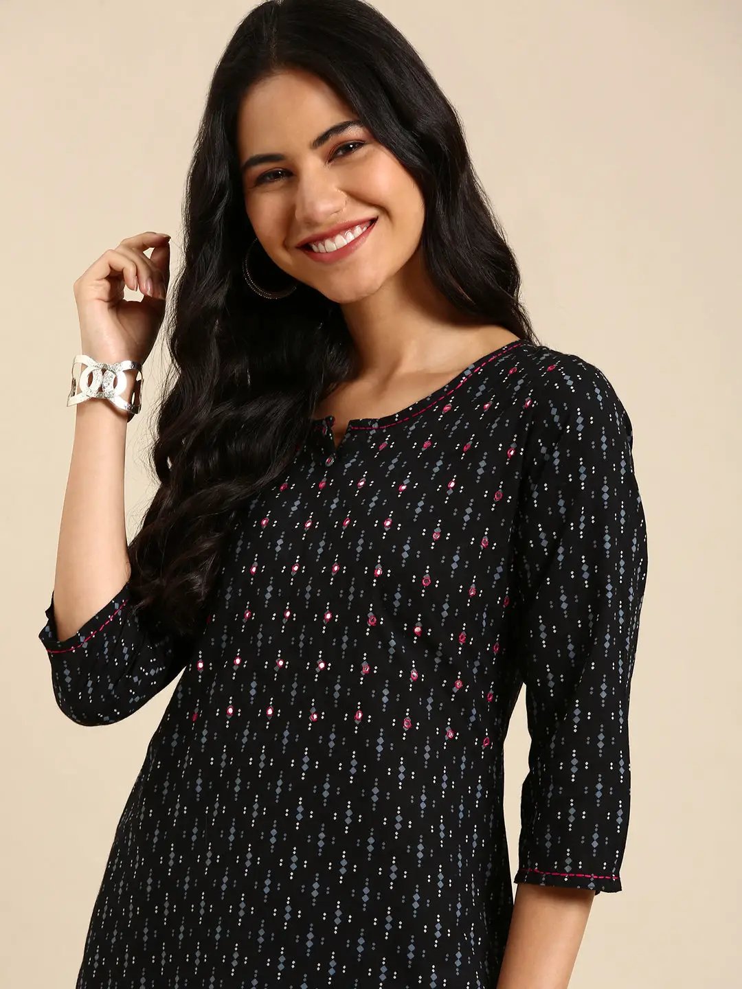 Women's Black Printed Straight Kurta
