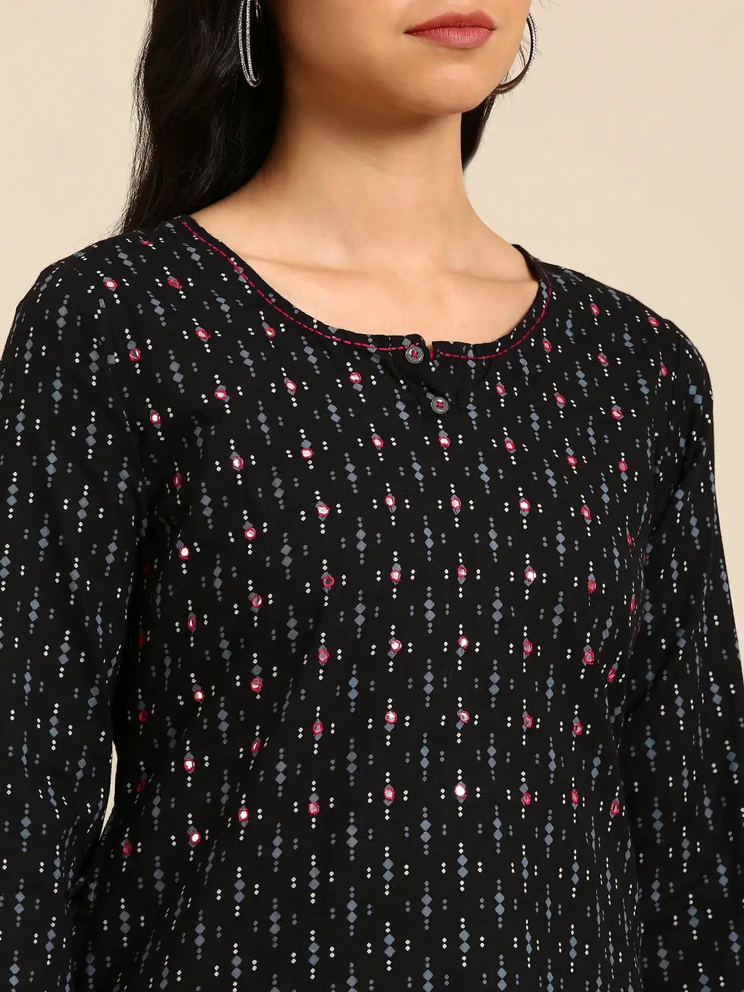Women's Black Printed Straight Kurta