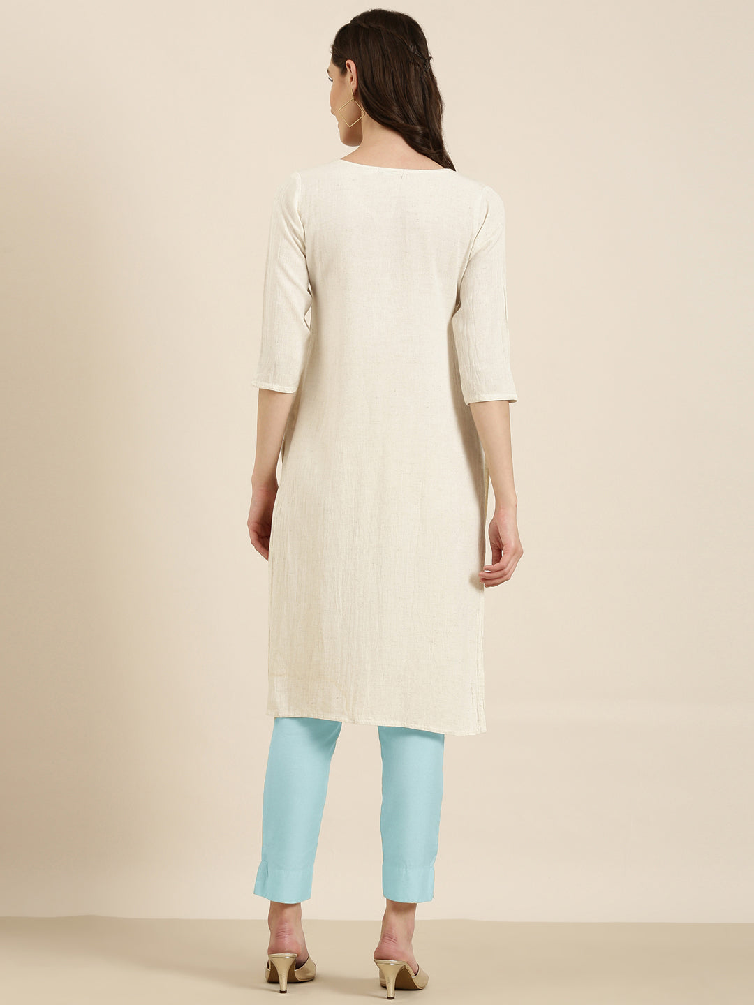 Women Off White Solid Straight Kurta