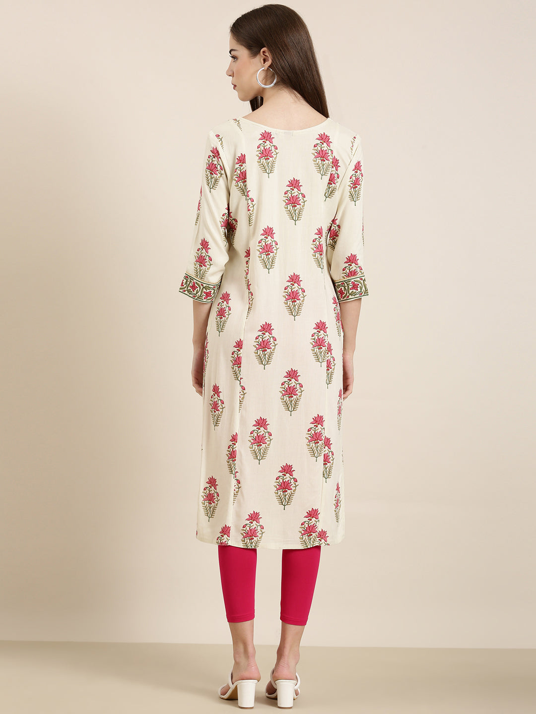 Women Cream Floral Straight Kurta