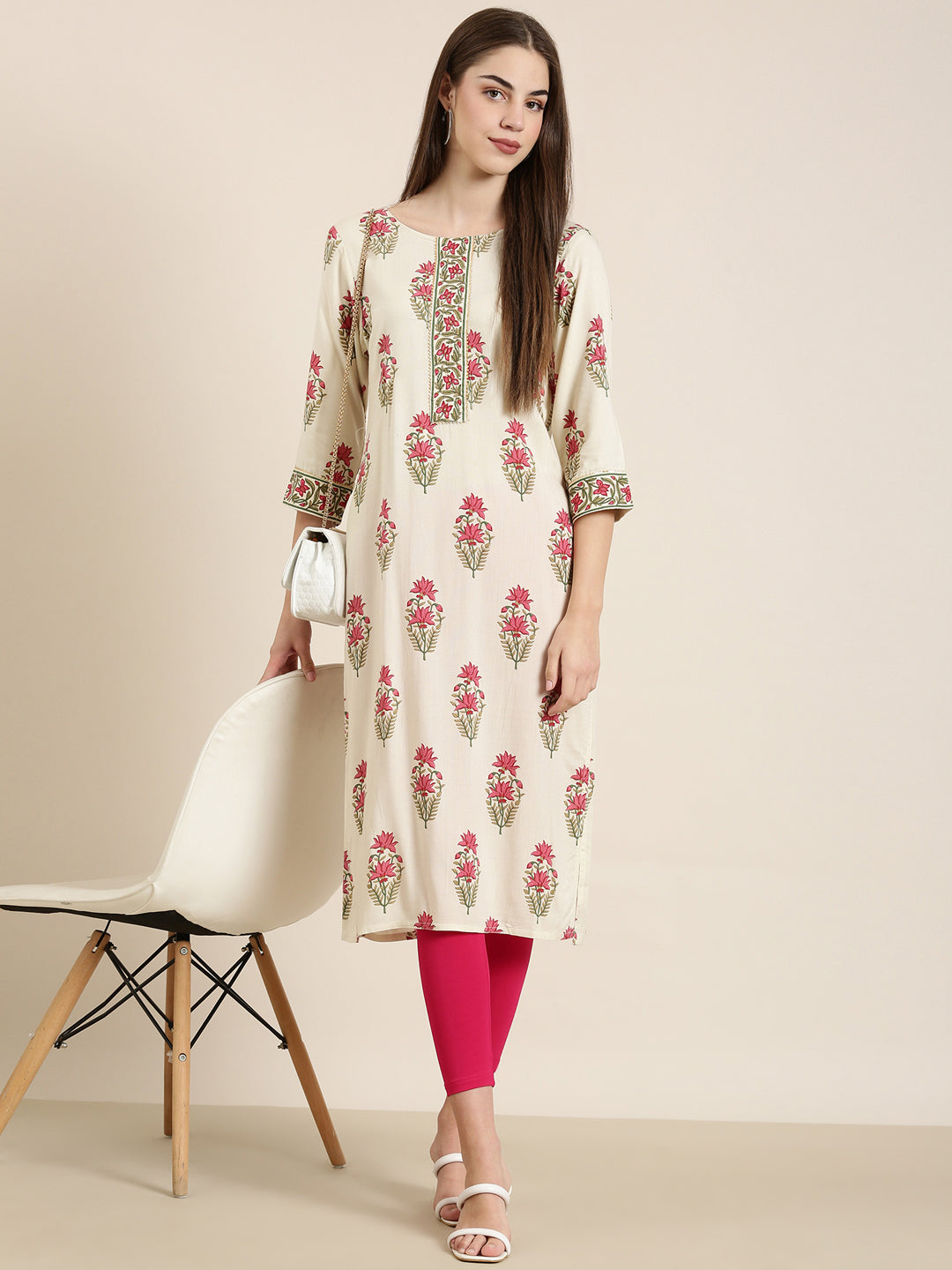 Women Cream Floral Straight Kurta