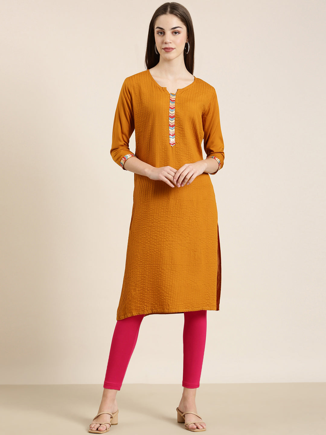 Women Mustard Striped Straight Kurta