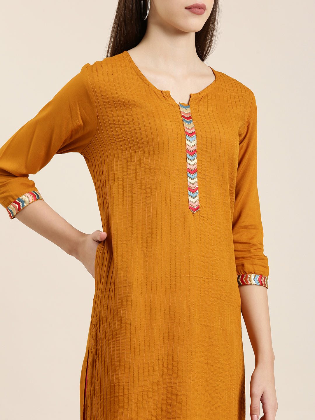 Women Mustard Striped Straight Kurta